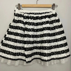 Children’s place - black and white lace skirt with tulle - size 12